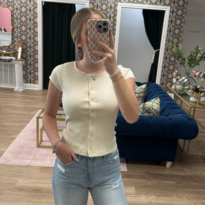 IVORY RIBBED TOP WITH BUTTONS