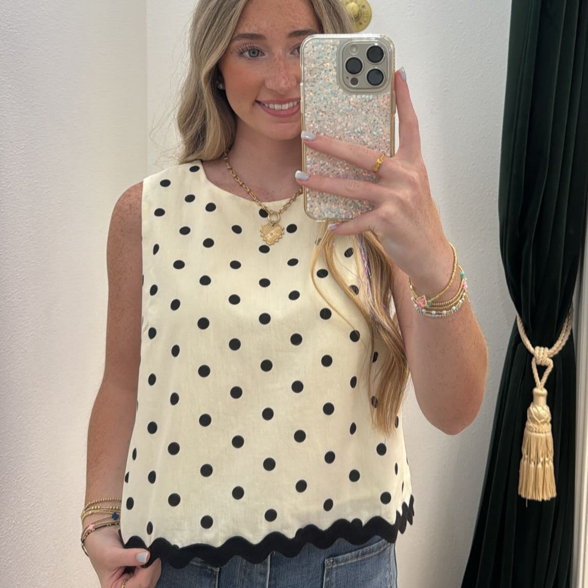 BLACK/WHITE POLKA DOT TOP