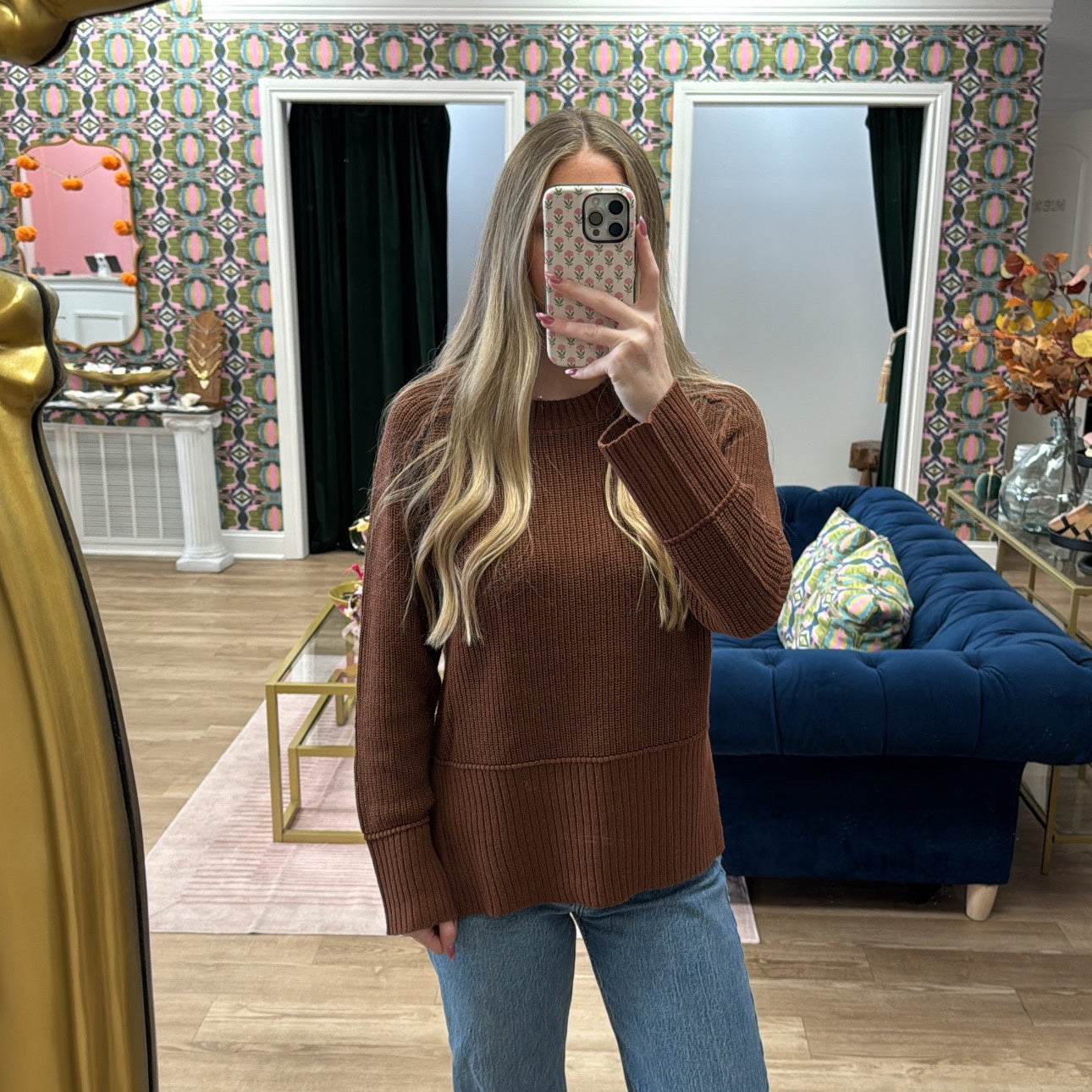 CHESTNUT SWEATER