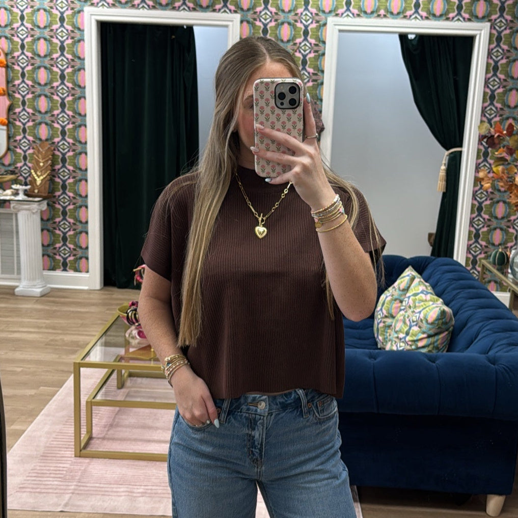 BROWN BOXY SWEATER