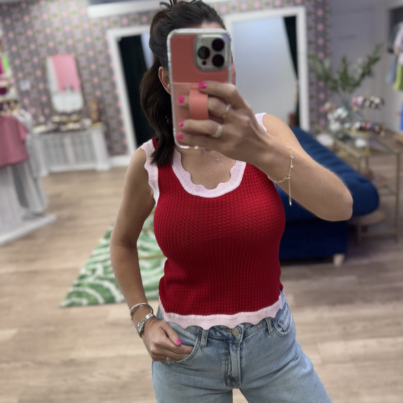 RED KNIT SCALLOPED TANK