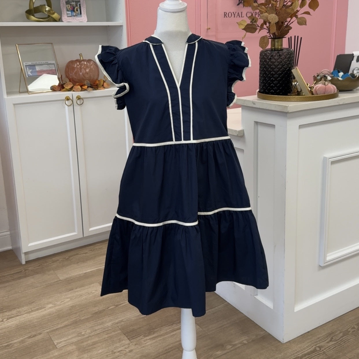 NAVY RUFFLE SLEEVE SHORT DRESS