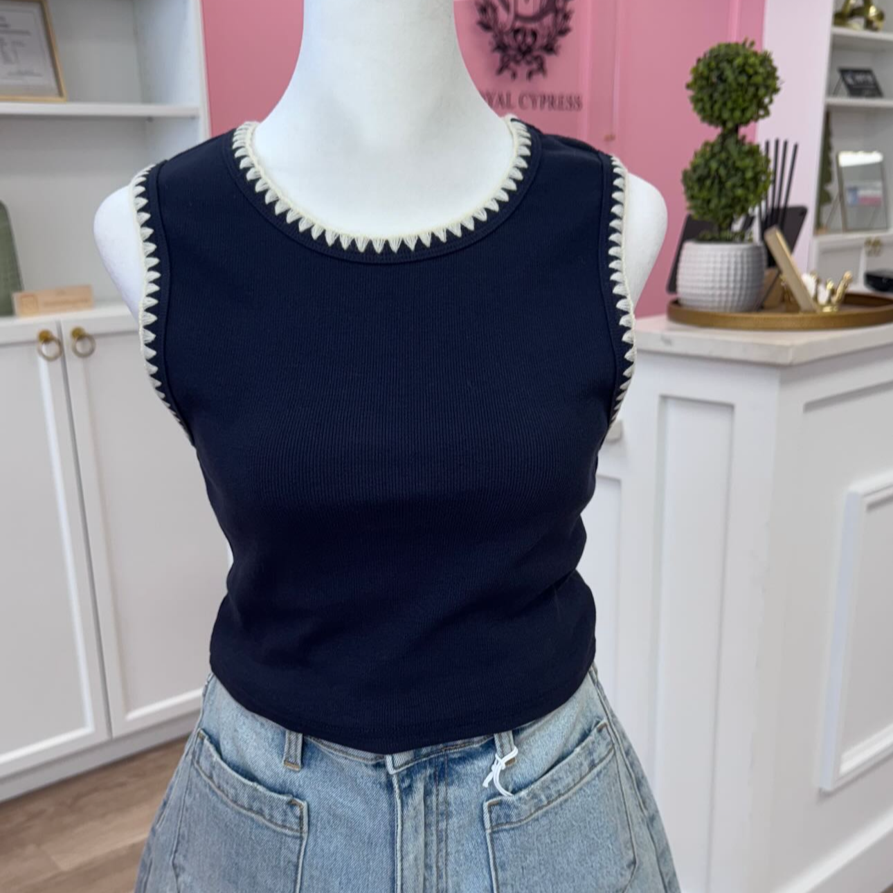 NAVY EMBROIDERED TANK