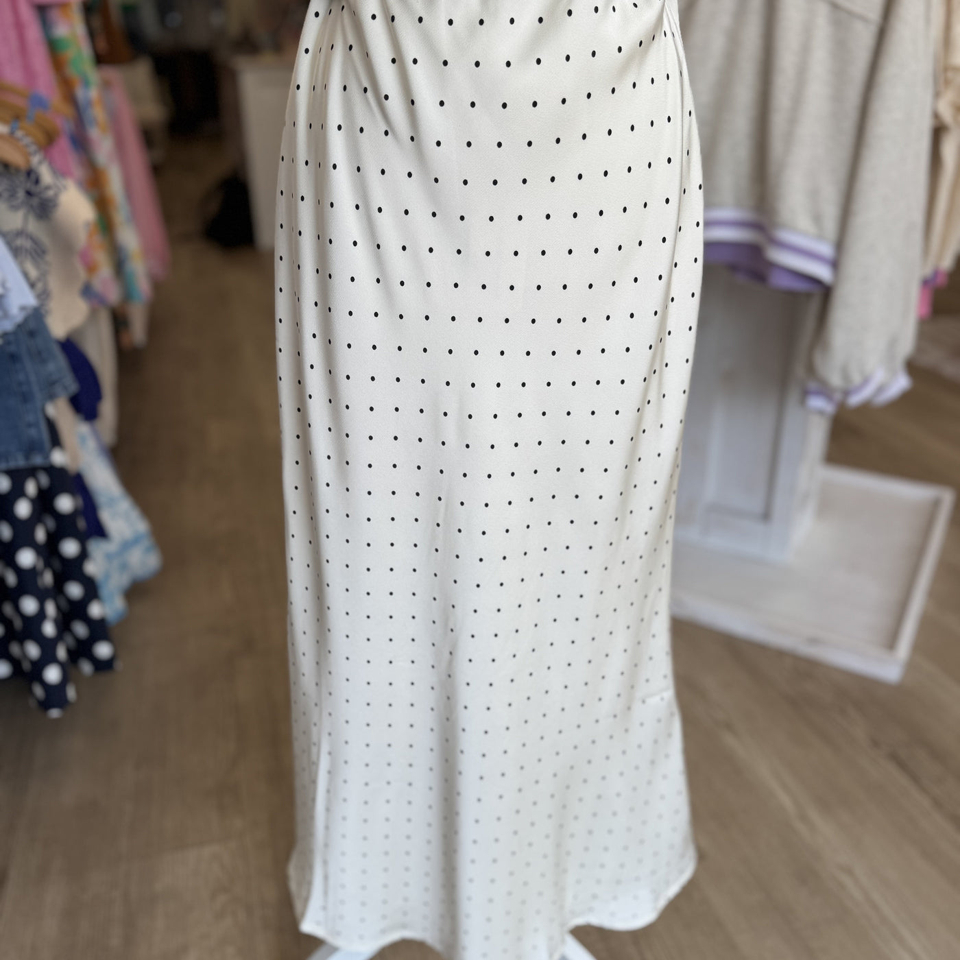 POLKA DOT SATIN SKIRT